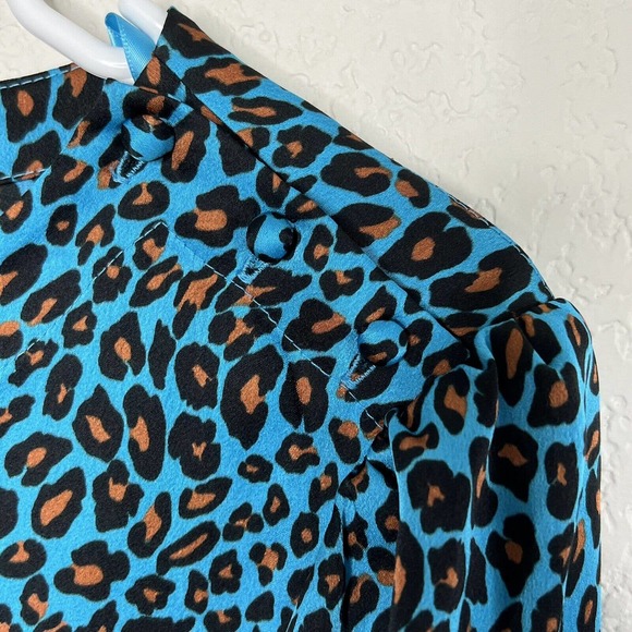 J Peterman shirt Blue Brown Leopard Animal Print Top Size 14 Career Office Ad2 - Picture 2 of 7